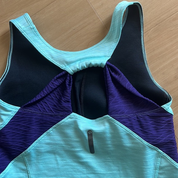 PEARL IZUMI WOMENS INFINITY WORKOUT TANK GREEN PURPLE SIZE M CYCLING RUNNING GYM - Picture 5 of 8